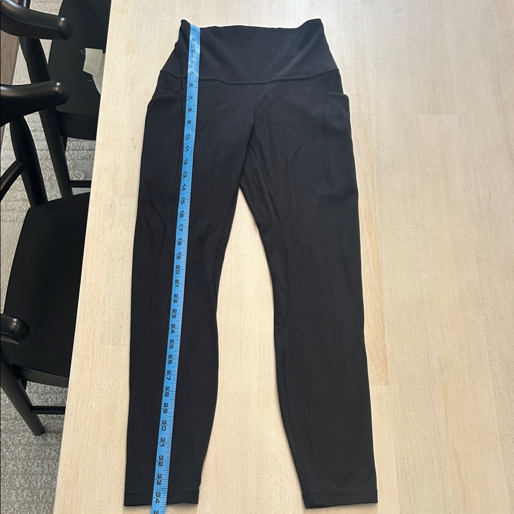 Lululemon align with pockets pre owned sz 4